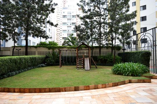 Playground de apartamento para alugar com 3 quartos, 110m² em Pinheiros, São Paulo