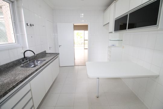 Cozinha de apartamento para alugar com 4 quartos, 142m² em Jardim das Industrias, São José dos Campos