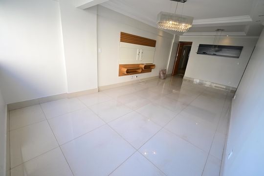 Apartamento para alugar com 3 quartos, 110m² em Jardim Goiás, Goiânia