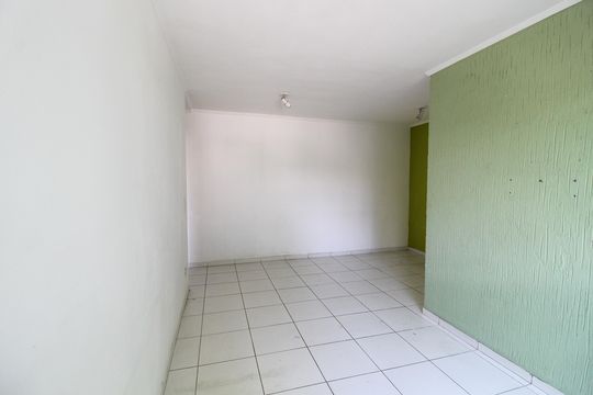 Sala de apartamento à venda com 2 quartos, 55m² em Jardim Maria Luiza, São Paulo