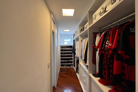 Suíte 1 - Closet de casa de condomínio para alugar com 7 quartos, 1003m² em Barra da Tijuca, Rio de Janeiro