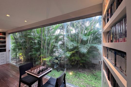 Quarto de casa de condomínio para alugar com 7 quartos, 1003m² em Barra da Tijuca, Rio de Janeiro