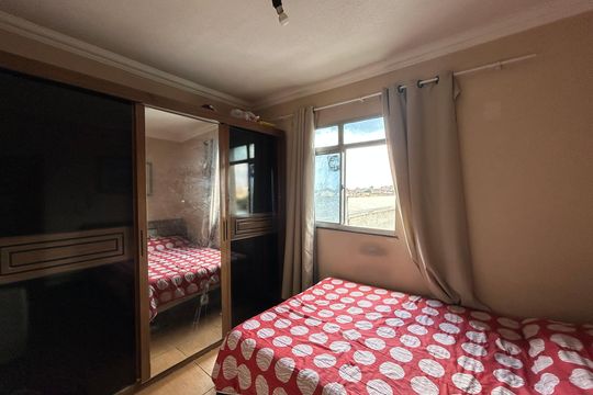 Quarto 2 de apartamento à venda com 2 quartos, 50m² em Ressaca, Contagem