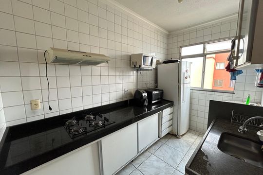 Apartamento à venda com 2 quartos, 50m² em Ressaca, Contagem