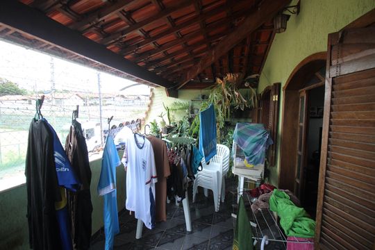 Varanda de casa à venda com 4 quartos, 200m² em Conjunto Agua Branca, Contagem