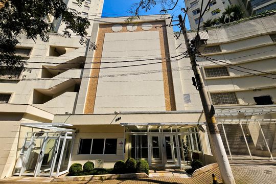 Fachada do Prédio de apartamento para alugar com 3 quartos, 143m² em Vila Andrade, São Paulo