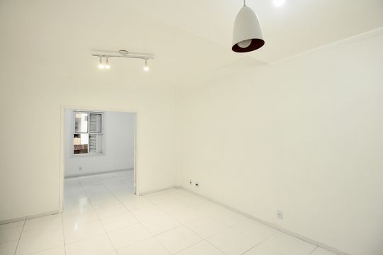 Sala de apartamento para alugar com 2 quartos, 85m² em José Menino, Santos