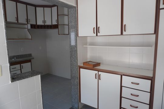 Área de Serviço de casa de condomínio para alugar com 2 quartos, 420m² em Morada dos Pássaros, Barueri