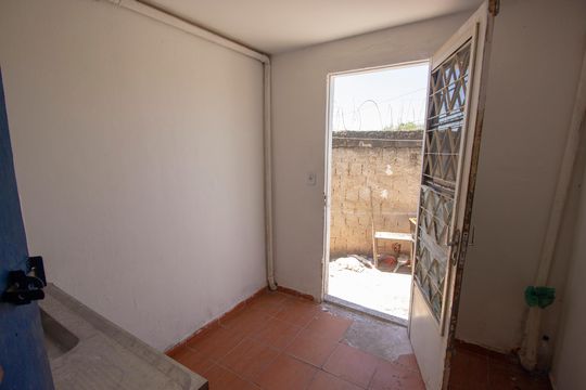 Kitnet/Studio para alugar com 1 quarto, 30m² em Vicente Pires I, Brasília