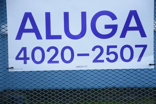 Placa de casa para alugar com 2 quartos, 52m² em Moradas do Bosque, Cachoeirinha