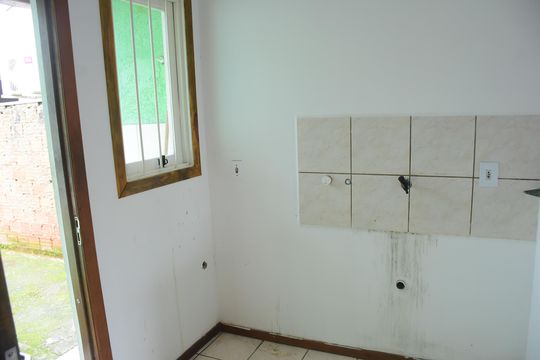 Casa para alugar com 2 quartos, 52m² em Moradas do Bosque, Cachoeirinha