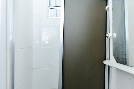 Banheiro da Suíte 2 de casa à venda com 3 quartos, 166m² em Jardim Terezopolis, Guarulhos