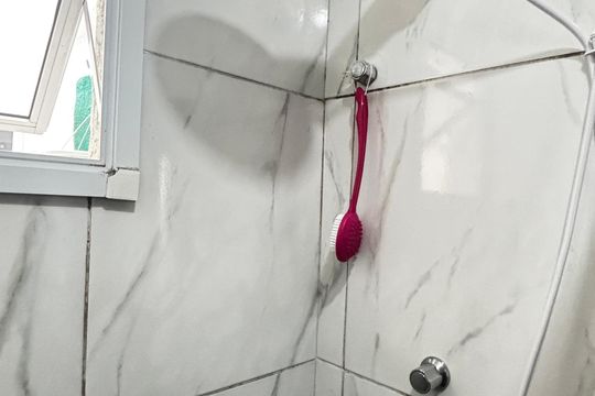 Banheiro da Suíte de apartamento à venda com 2 quartos, 55m² em Vila Floresta, Santo André