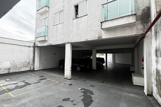 Garagem de apartamento à venda com 2 quartos, 55m² em Vila Floresta, Santo André