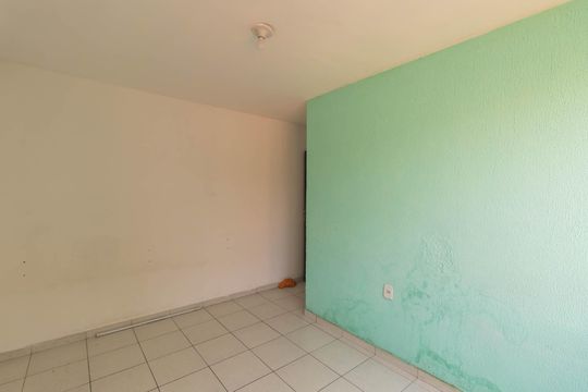 Quarto 1 de casa para alugar com 3 quartos, 100m² em Porto Novo, São Gonçalo