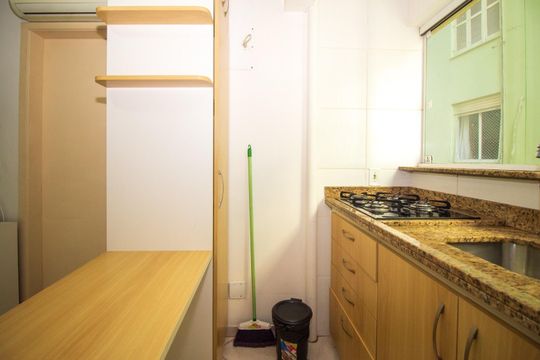 Cozinha de apartamento para alugar com 1 quarto, 32m² em Centro Histórico, Porto Alegre