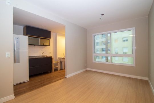Sala de apartamento para alugar com 2 quartos, 65m² em Marechal Rondon, Canoas