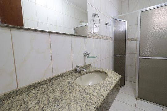 Banheiro de apartamento para alugar com 3 quartos, 96m² em Vila Monte Alegre, Ribeirão Preto