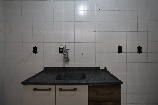 Cozinha de apartamento para alugar com 2 quartos, 68m² em Jardim Santo André, Santo André