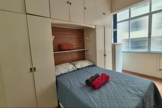Studio  de kitnet/studio para alugar com 1 quarto, 45m² em Copacabana, Rio de Janeiro