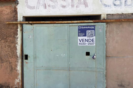 Casa à venda com 4 quartos, 200m² em Conjunto 9, Brasília