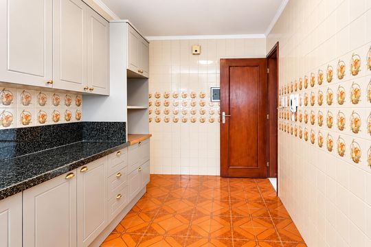 Cozinha de apartamento para alugar com 2 quartos, 70m² em Centro, Canoas