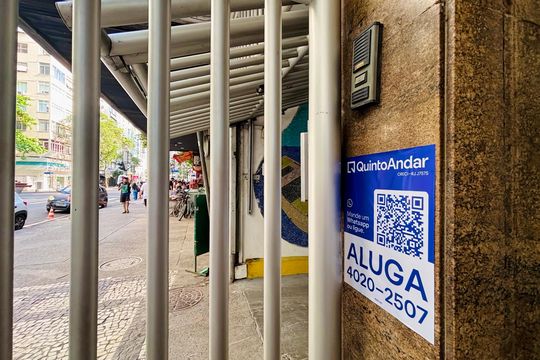 Placa de apartamento para alugar com 1 quarto, 50m² em Copacabana, Rio de Janeiro