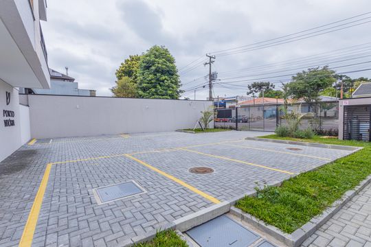 Garagem de apartamento para alugar com 2 quartos, 57m² em Capão da Imbuia, Pinhais