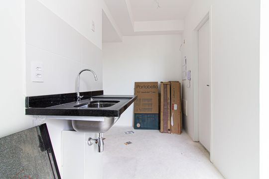 Cozinha de kitnet/studio à venda com 1 quarto, 20m² em Vila Romana, São Paulo