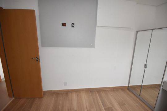 Quarto 2 de apartamento para alugar com 2 quartos, 70m² em Jardim Torres Sao Jose, Jundiaí