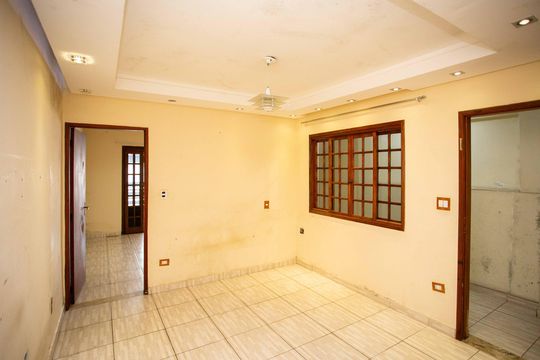 Casa para alugar com 3 quartos, 198m² em Conceição, Diadema