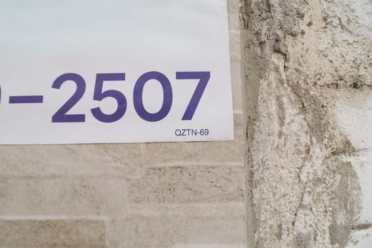 Placa Instalada 01.10 - QZTN-69 de casa para alugar com 2 quartos, 50m² em Brasilândia, São Paulo