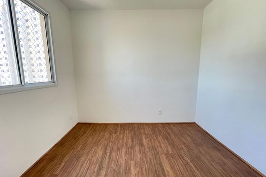 Quarto 2 de apartamento para alugar com 2 quartos, 33m² em Jardim Celeste, São Paulo