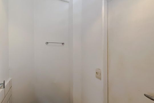 Banheiro de casa para alugar com 1 quarto, 15m² em Água Rasa, São Paulo