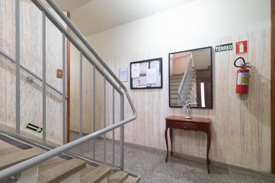 Hall social de apartamento à venda com 2 quartos, 61m² em Santana, Porto Alegre