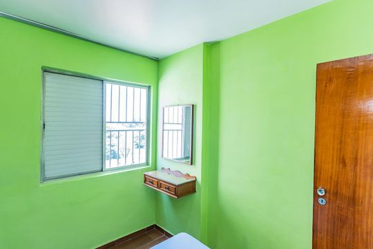 Quarto 2 de apartamento para alugar com 2 quartos, 69m² em Vila Pirituba, São Paulo