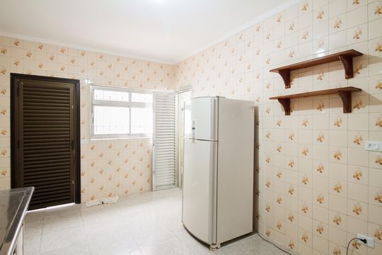 Cozinha de casa para alugar com 2 quartos, 100m² em Vila Carrão, São Paulo