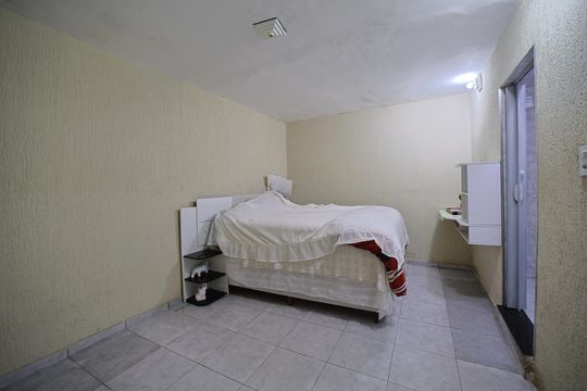 Quarto 1 de casa para alugar com 2 quartos, 50m² em Jardim Ipanema (zona Leste), São Paulo