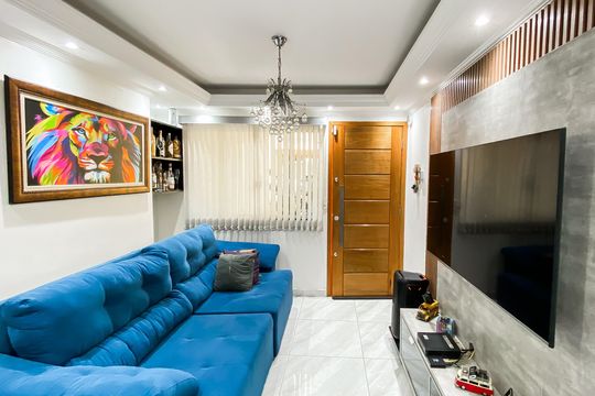 Sala  de casa à venda com 2 quartos, 83m² em Vila Nhocuné, São Paulo