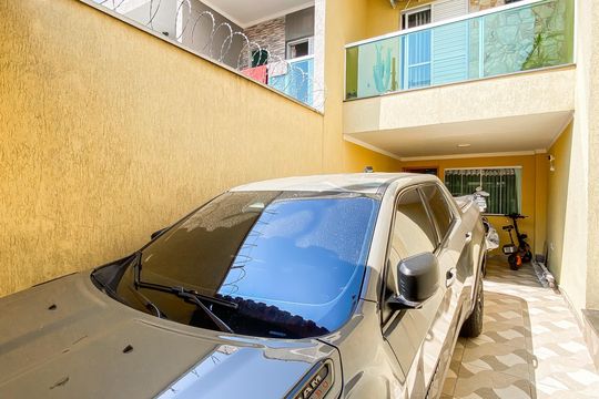 Garagem  de casa à venda com 2 quartos, 83m² em Vila Nhocuné, São Paulo