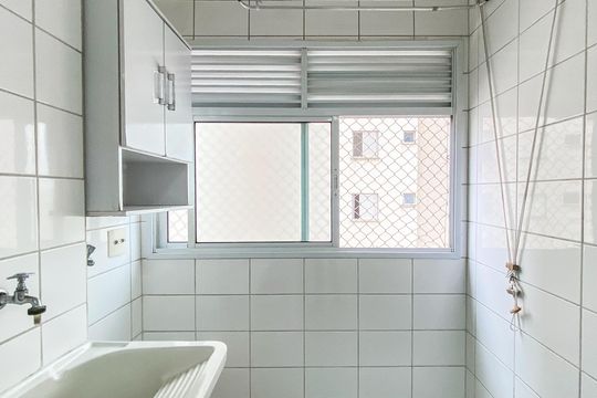 Área de Serviço de apartamento à venda com 2 quartos, 57m² em Vila Pierina, São Paulo