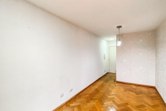 Sala de apartamento à venda com 2 quartos, 57m² em Vila Pierina, São Paulo
