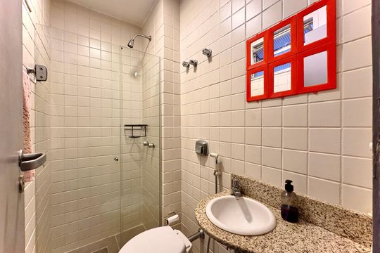 Apartamento para alugar com 1 quarto, 80m² em Laranjeiras, Rio de Janeiro