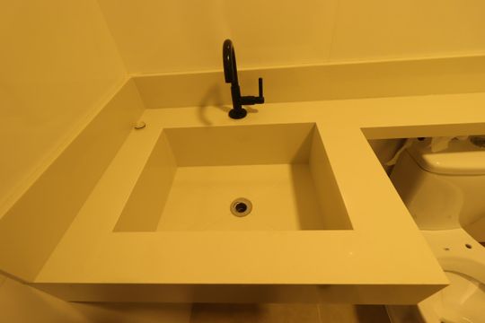 Banheiro Social  de casa à venda com 3 quartos, 120m² em Vila Lucinda, Santo André