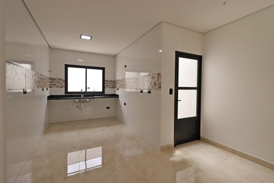 Cozinha de casa à venda com 3 quartos, 120m² em Vila Lucinda, Santo André