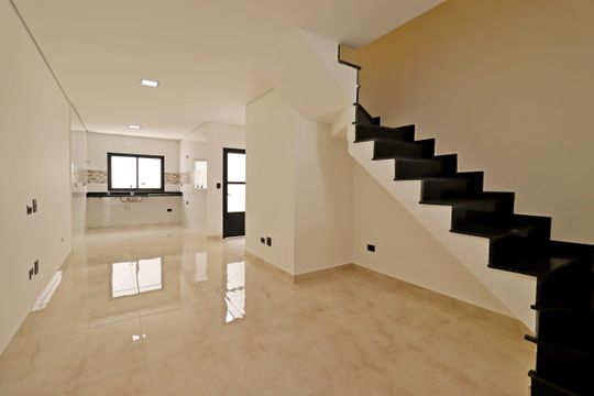 Casa à venda com 3 quartos, 120m² em Vila Lucinda, Santo André