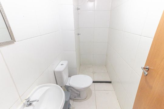 Banheiro de apartamento para alugar com 1 quarto, 25m² em Belenzinho, São Paulo