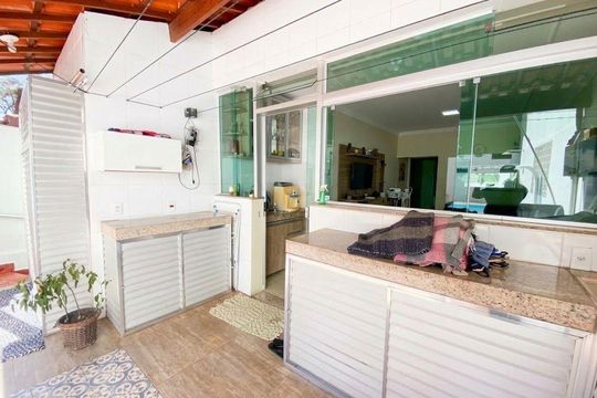 Lavanderia de casa à venda com 4 quartos, 250m² em Dom Bosco, Belo Horizonte