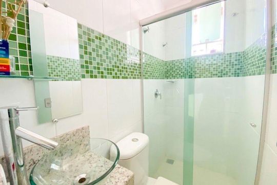 banheiro 1 de casa à venda com 4 quartos, 250m² em Dom Bosco, Belo Horizonte