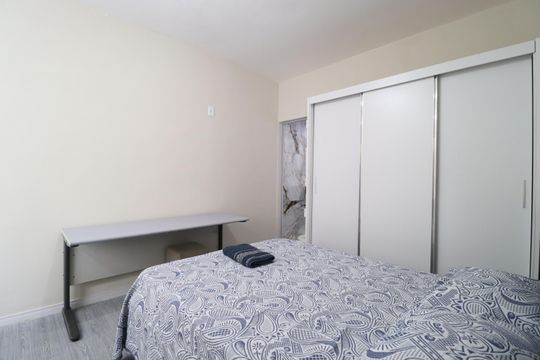 Quarto de kitnet/studio para alugar com 1 quarto, 254m² em Centro, Uberlândia